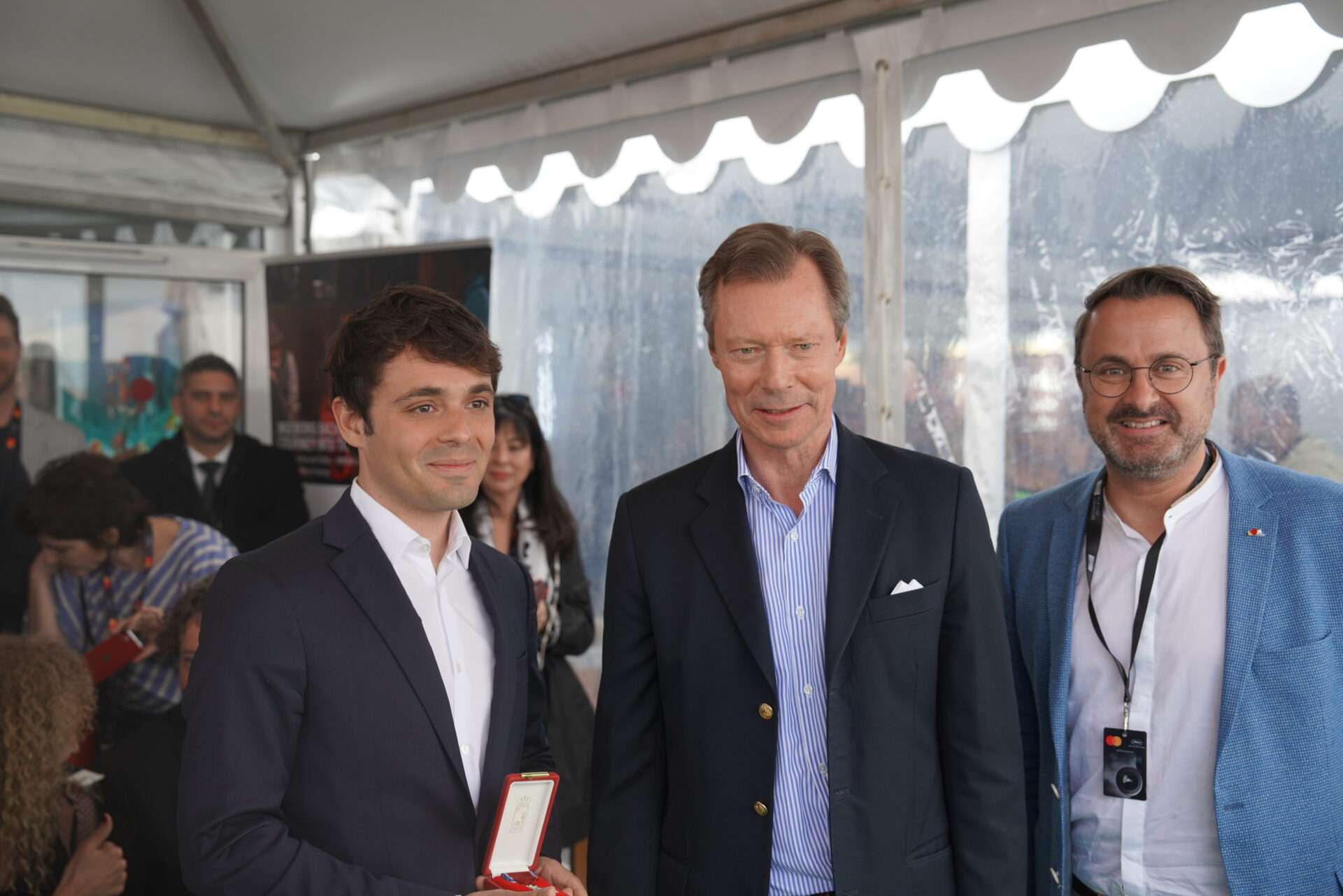 LE DIRECTEUR DE CINEMANIA, GUILHEM CAILLARD, HONORÉ PAR LE GRAND-DUCHÉ DU LUXEMBOURG